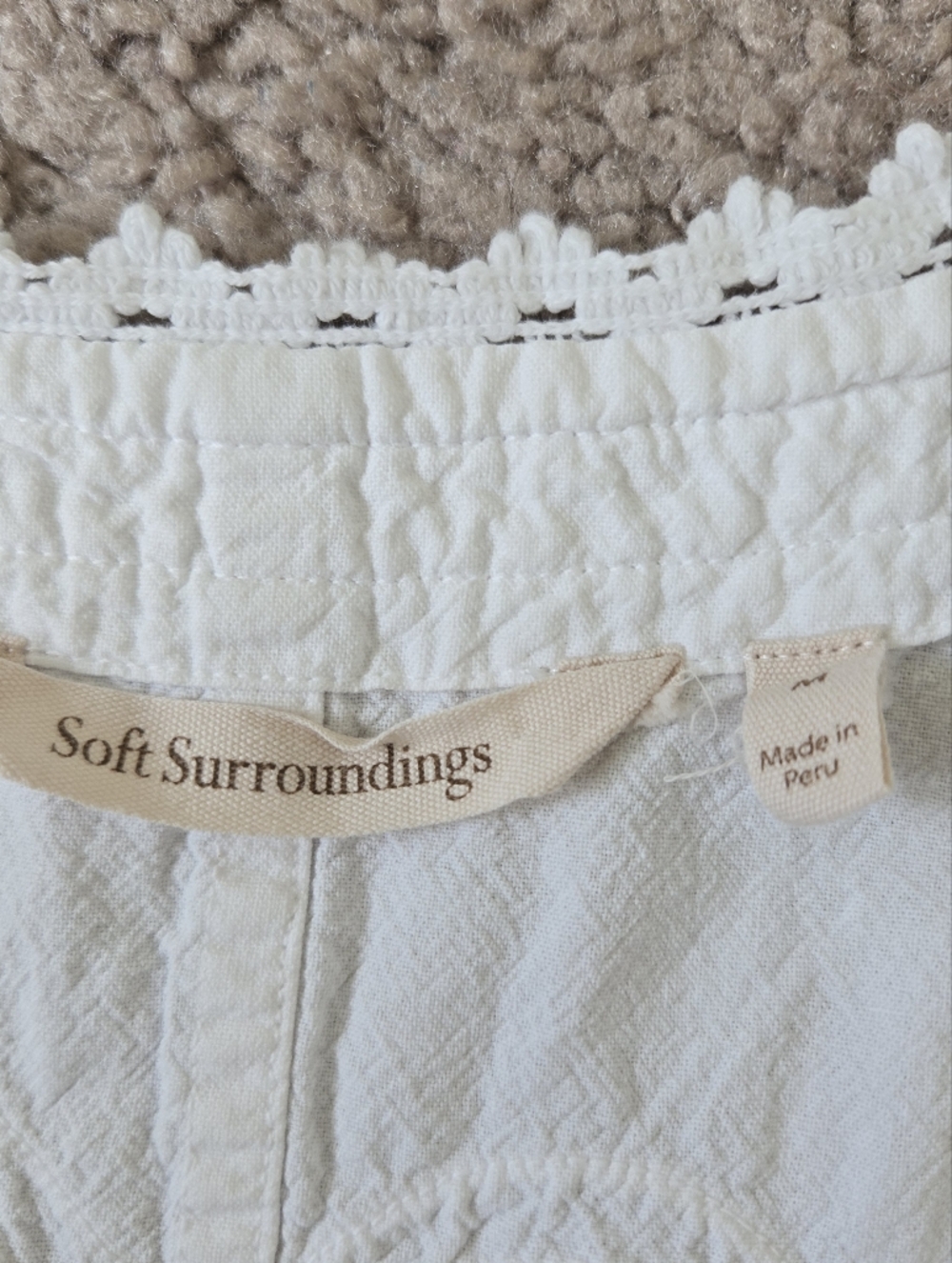 Soft Surroundings White Taos Fitted Top Cap Sleeve Embroidery Medium Cottagecore - Picture 12 of 15